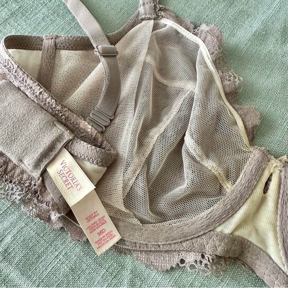 Body by Victoria Unlined Demi Bra - Picture 4 of 5